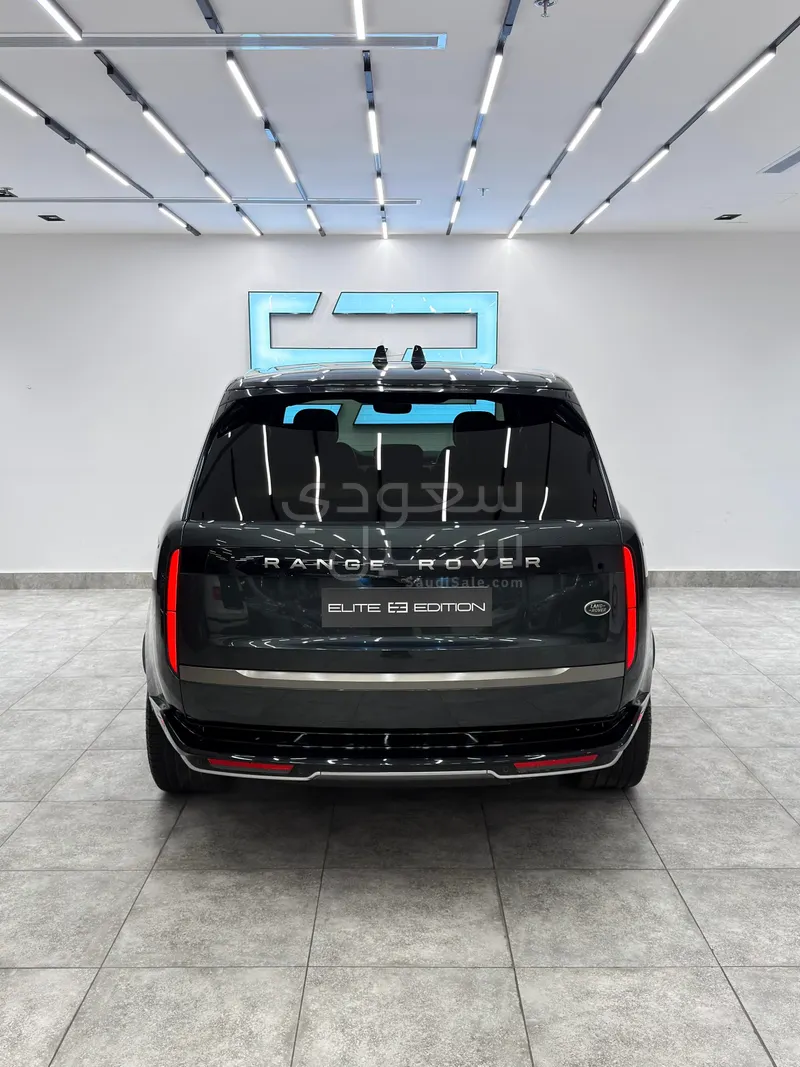2023 Land Rover Range Rover Vogue SE