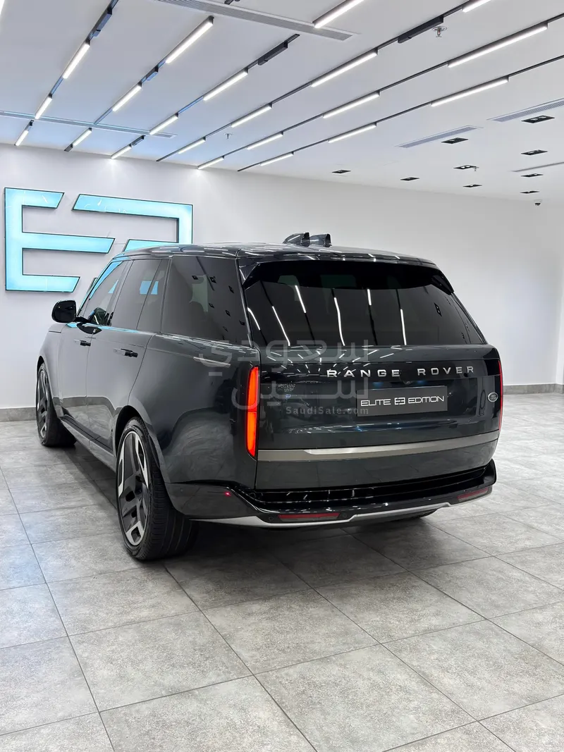 2023 Land Rover Range Rover Vogue SE