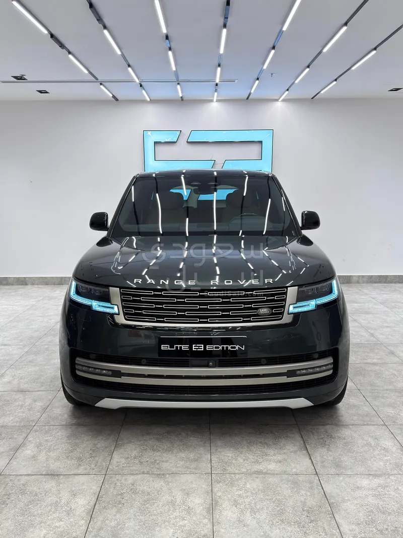 2023 Land Rover Range Rover Vogue SE