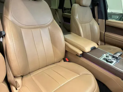2023 Land Rover Range Rover Vogue SE