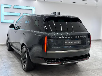 2023 Land Rover Range Rover Vogue SE