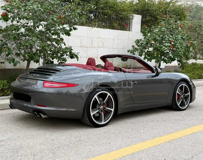 2013 Porsche 911 Carrera Cabriolet