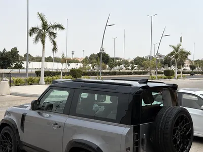 2024 لاند روفر ديفيندر 90 اتش اس اي