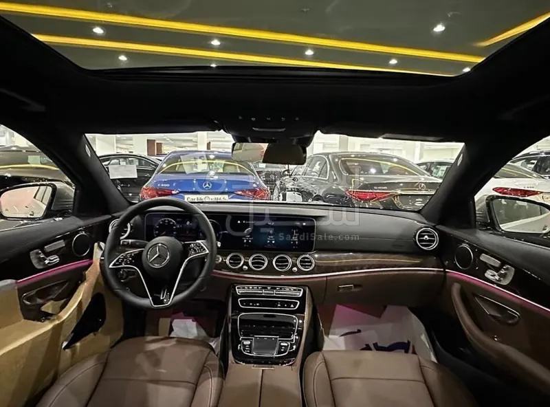 2022 Mercedes-Benz E 300