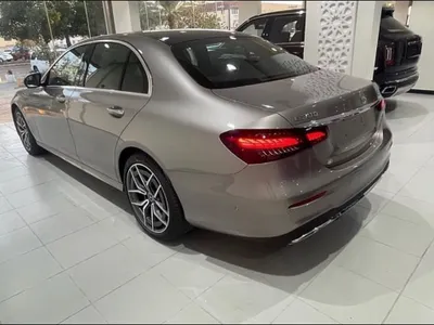 2022 Mercedes-Benz E 300