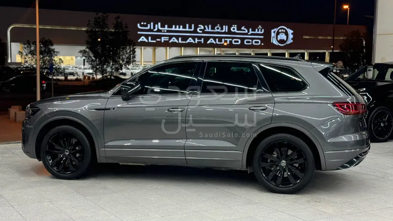 2023 فولكس واجن طوارق أر - لاين