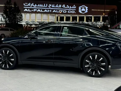 2023 تويوتا كراون ماجيستا