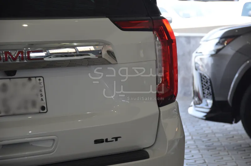 2024 جي ام سي يوكون اس ال تي