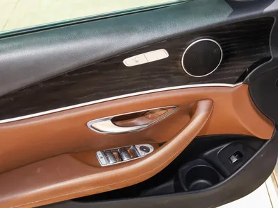 2022 Mercedes-Benz E 200