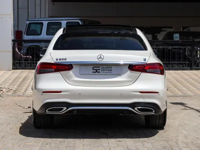 2022 Mercedes-Benz E 200