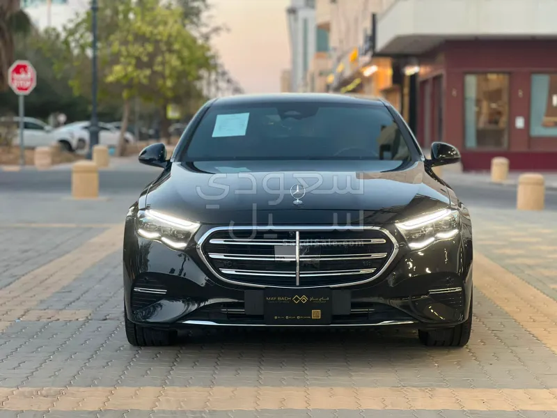 2025 مرسيدس - بنز إي 400