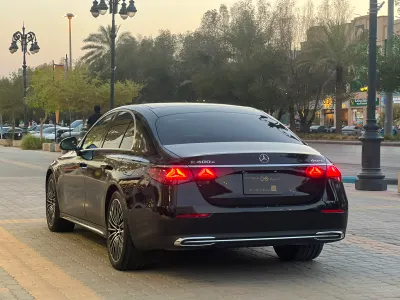 2025 مرسيدس - بنز إي 400