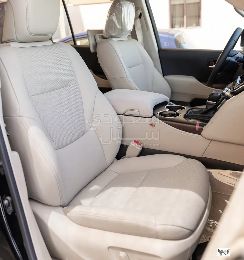 2026 Toyota Land Cruiser GXR