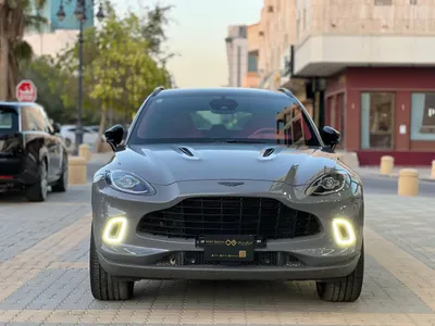 2021 استون مارتن دي بي اكس 550