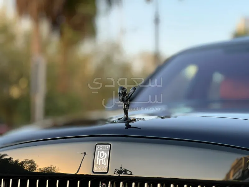 2022 رولز رويس كولينان بلاك بادج