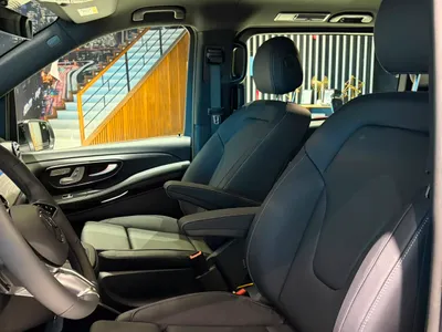 2026 مرسيدس - بنز في 300