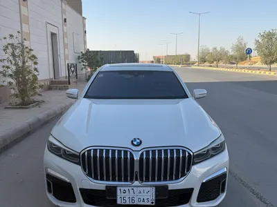 2020 بي ام دبليو الفئة السابعة 730 إل أي