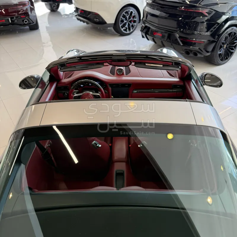 2017 بورش 911 كاريرا