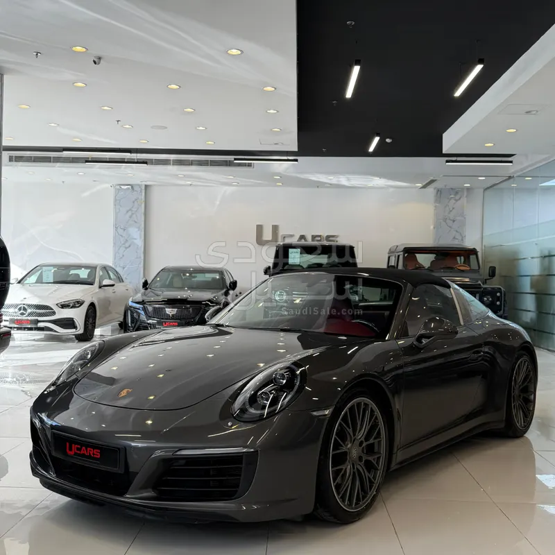 2017 بورش 911 كاريرا