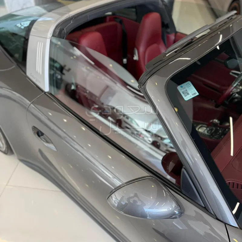 2017 بورش 911 كاريرا