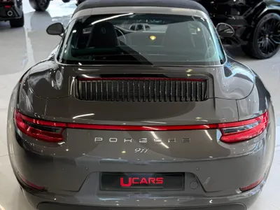 2017 بورش 911 كاريرا