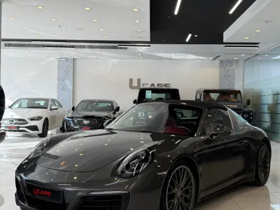 2017 بورش 911 كاريرا