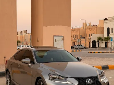 2019 Lexus IS 300