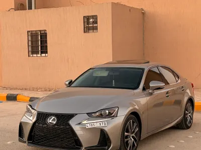 2019 Lexus IS 300
