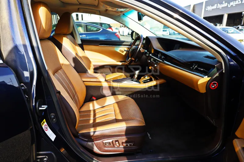 2018 Lexus ES 350