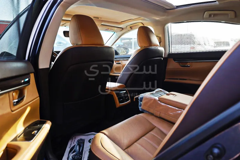 2018 Lexus ES 350