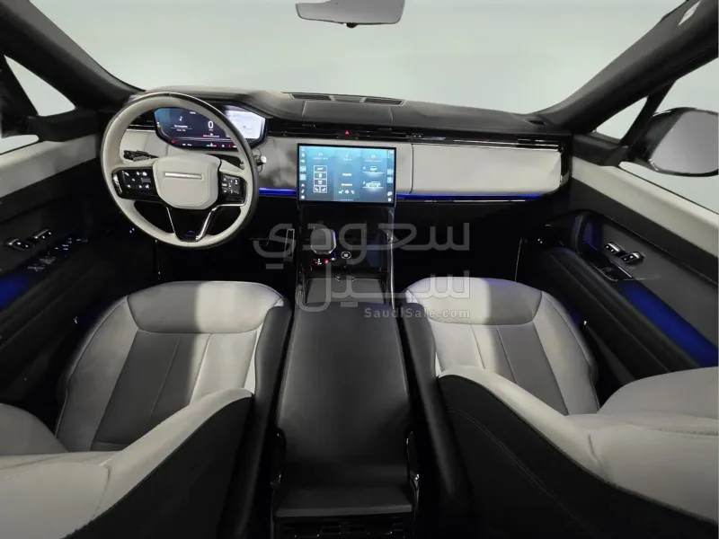 2025 لاند روفر رينج روفر سبورت اتش اس اي