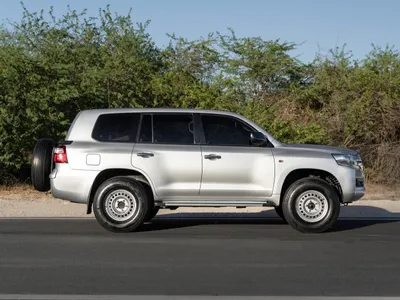 2018 Toyota Land Cruiser G