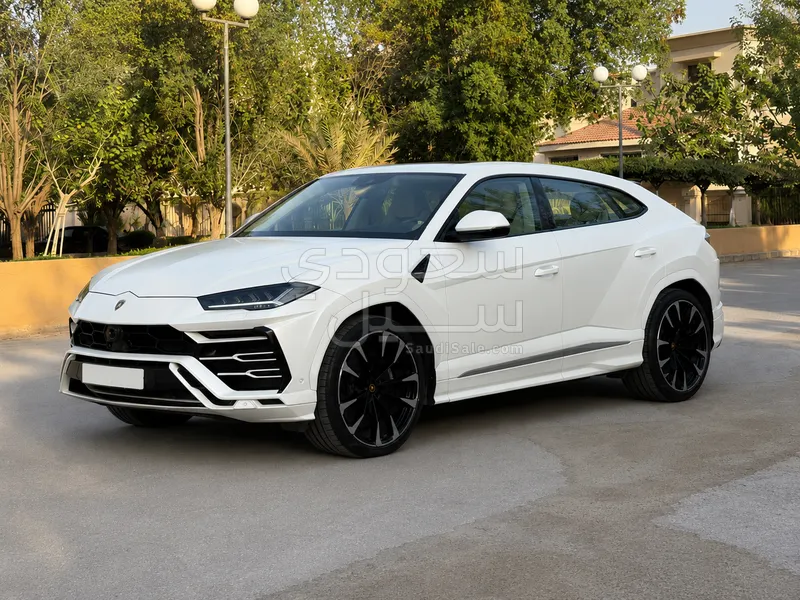 2021 Lamborghini URUS