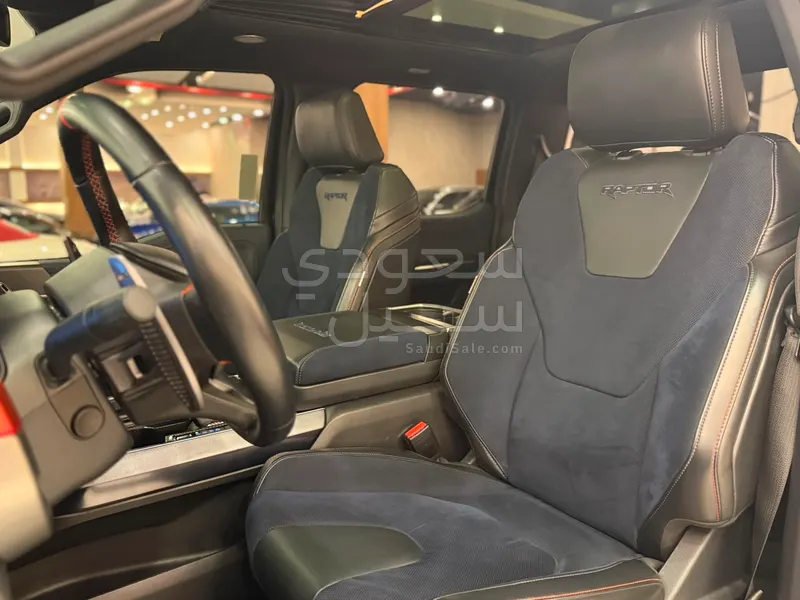 2022 فورد اف 150 رابتور