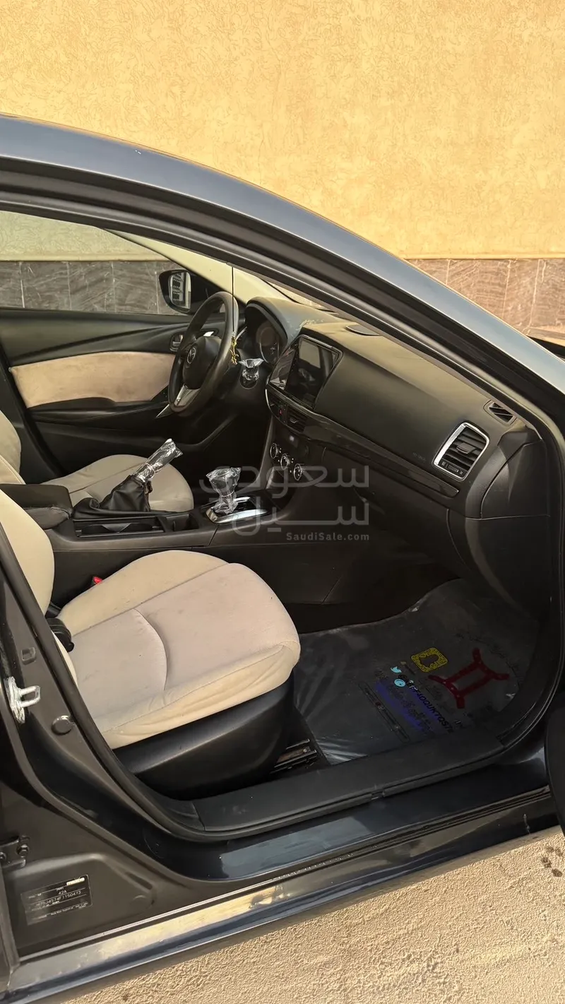 2015 مازدا مازدا 6