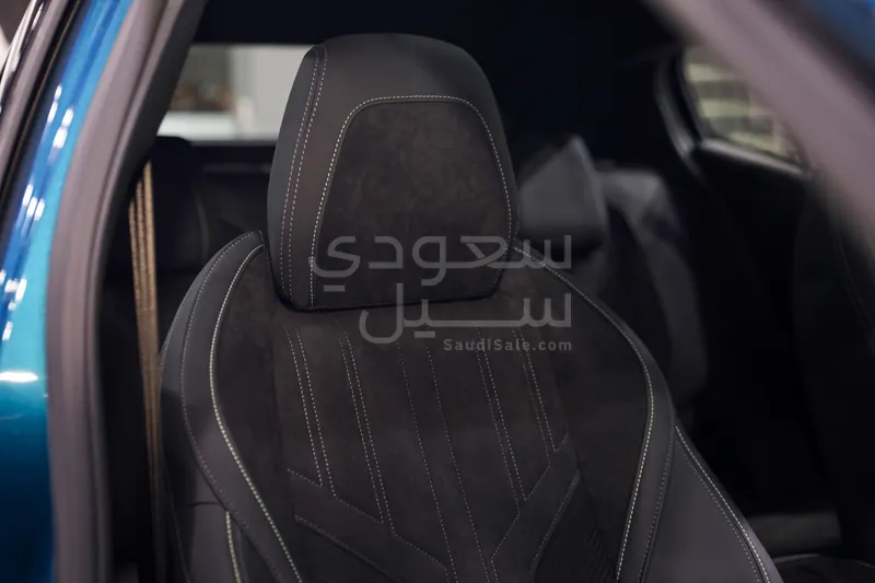 2025 بيجو 408