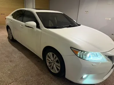 2014 لكزس إي إس 250