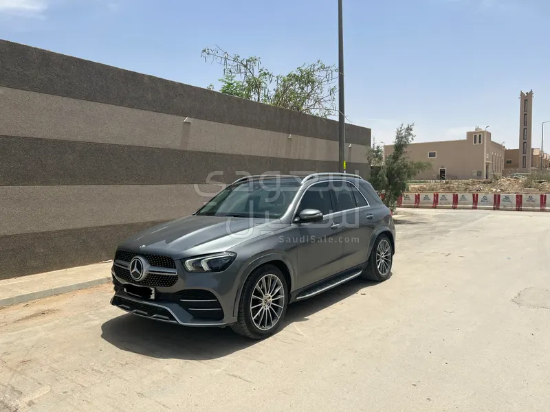 2019 مرسيدس - بنز جي إل إي 450 أي إم جي