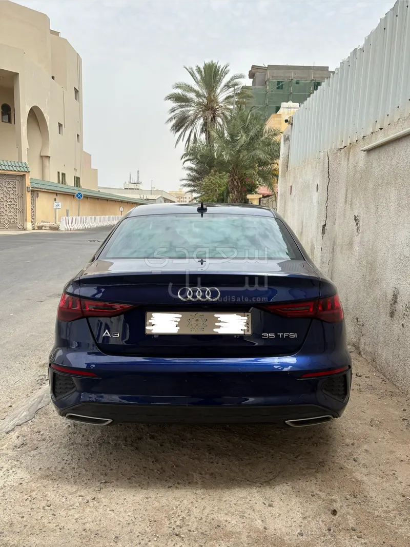 2022 اودي اي 3 30 تي اف اس اي