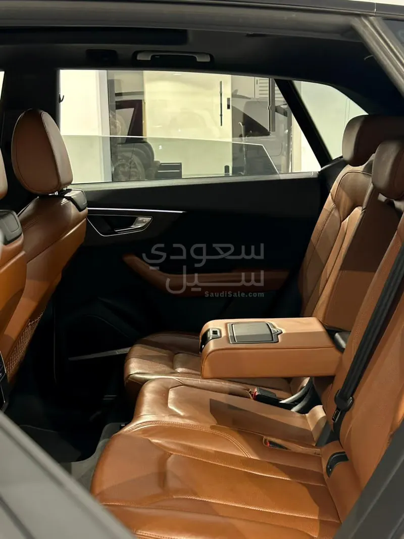 2021 اودي كيو 8 اس لاين