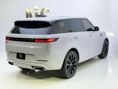 2025 لاند روفر رينج روفر سبورت اس اي دايناميك