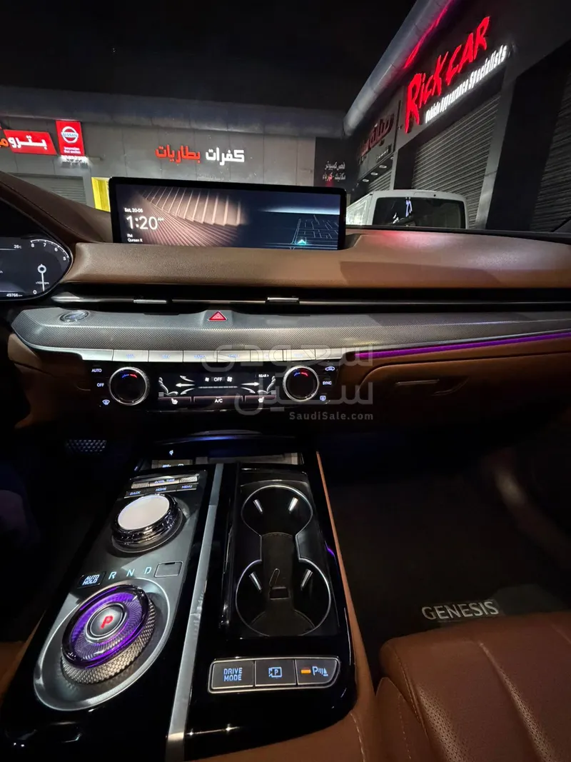 2023 جينيسيس جي 80
