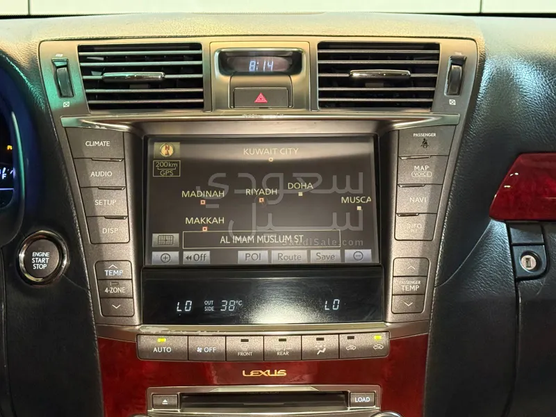 2011 لكزس إل إس 460 إل