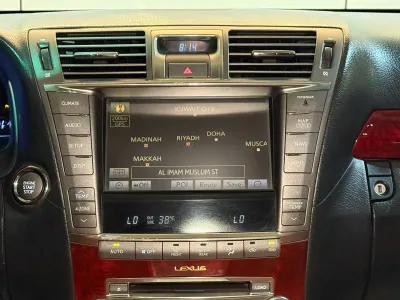 2011 لكزس إل إس 460 إل