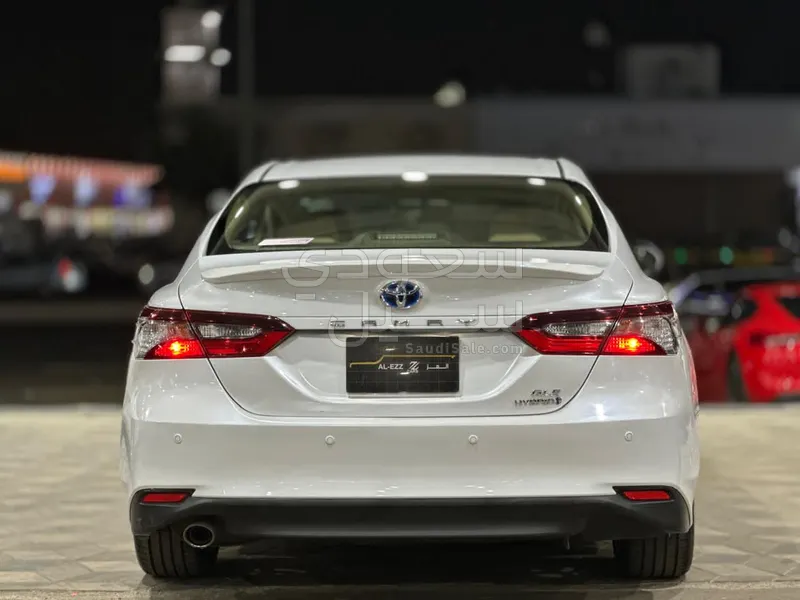 2022 Toyota Camry GLE