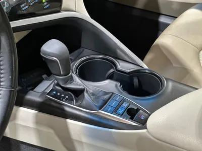 2022 Toyota Camry GLE