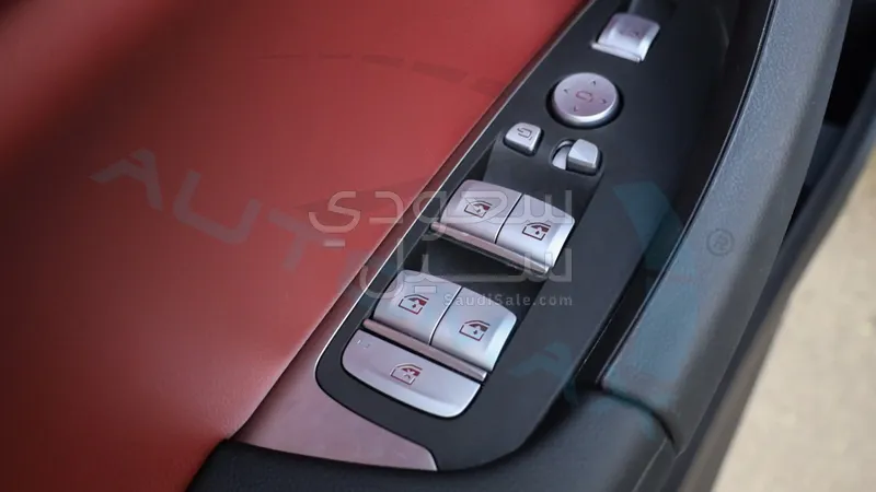2025 BMW X Series 4