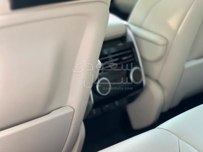 2026 لاند روفر رينج روفر اتش اس اي