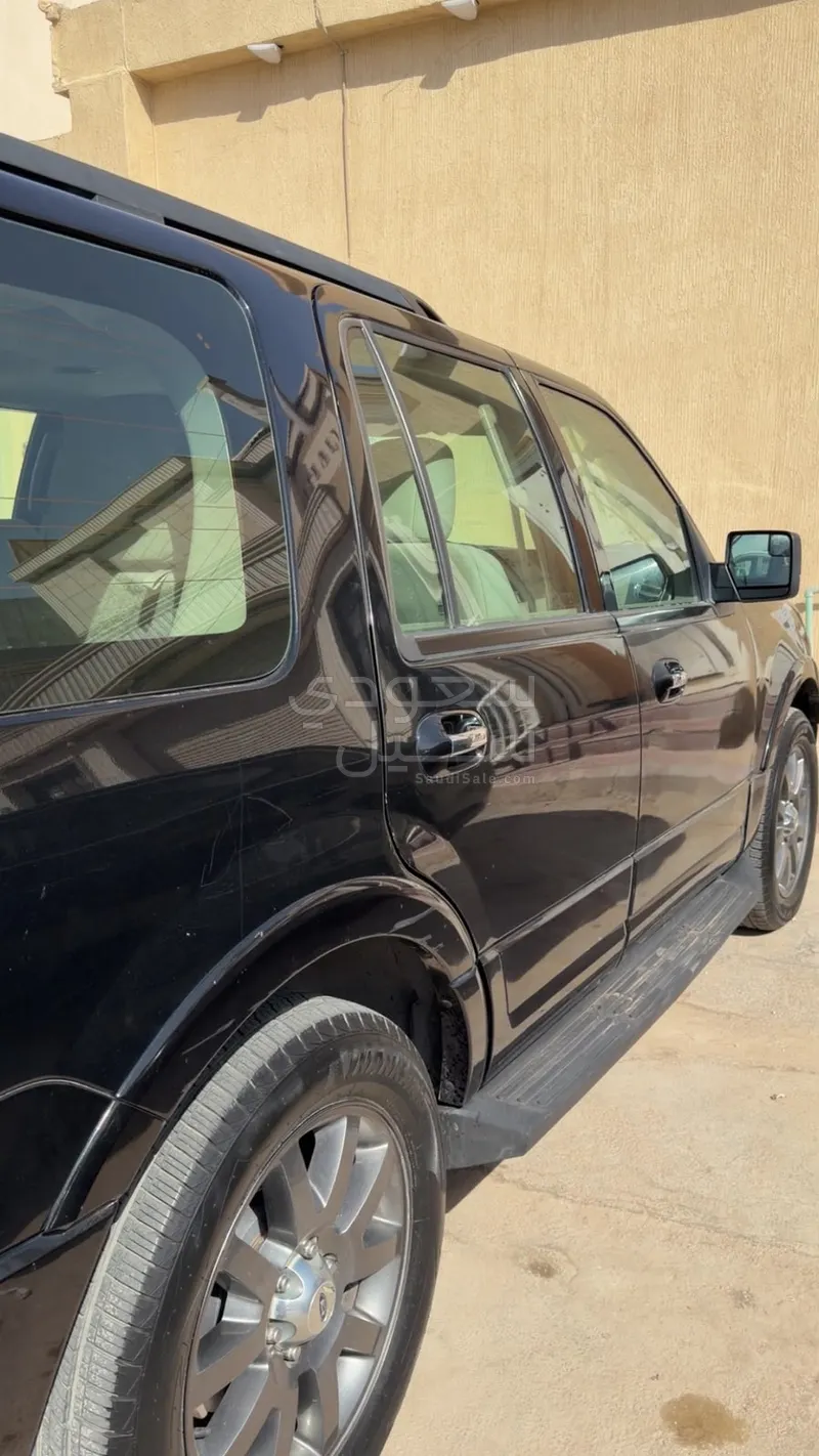 2013 Ford Expedition XLT