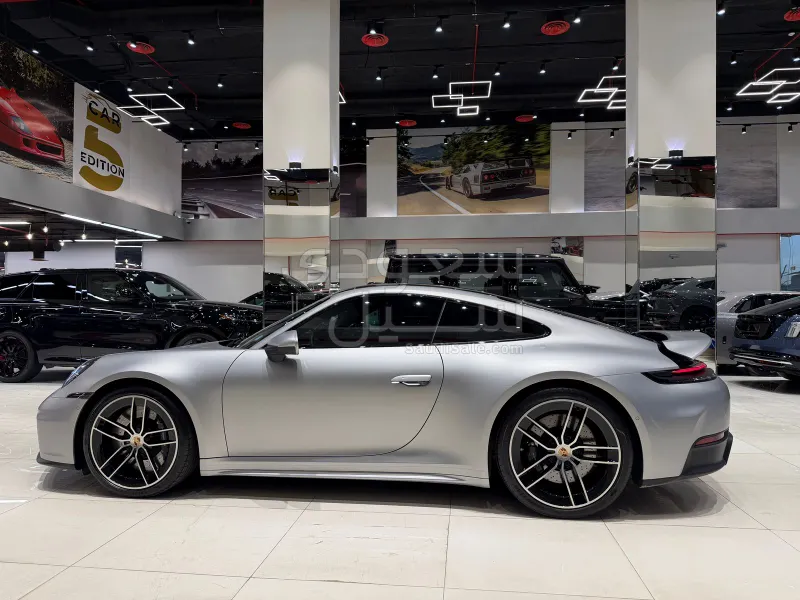 2025 بورش 911 كاريرا اس